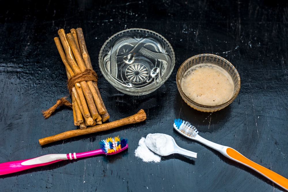 natural-home-remedy-teeth-care